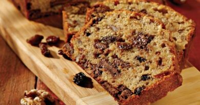 raisin and walnut cake