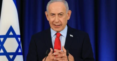 Netanyahu Jesus statue