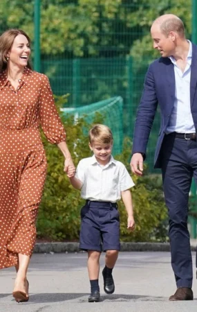 royal travel rule William Kate